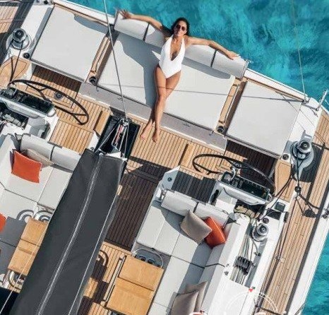 Beneteau Oceanis Yacht 62