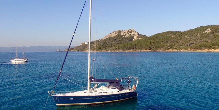 Beneteau Oceanis 423