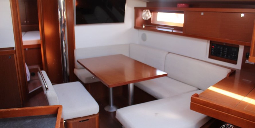 Beneteau Oceanis 45