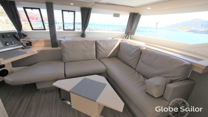 Fountaine Pajot Saona 47