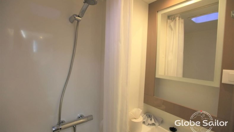 Fountaine Pajot Saona 47