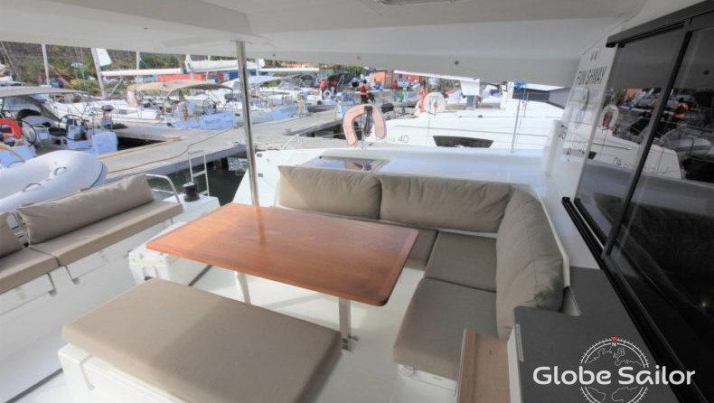 Fountaine Pajot Saona 47