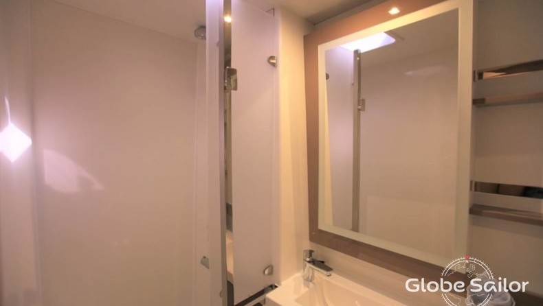 Fountaine Pajot Saona 47