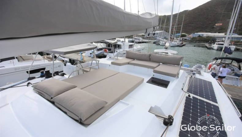 Fountaine Pajot Saona 47