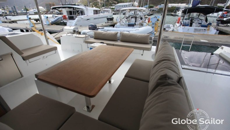 Fountaine Pajot Saona 47