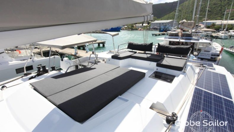 Fountaine Pajot Saona 47