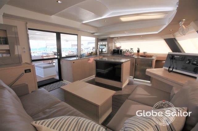 Fountaine Pajot Saba 50