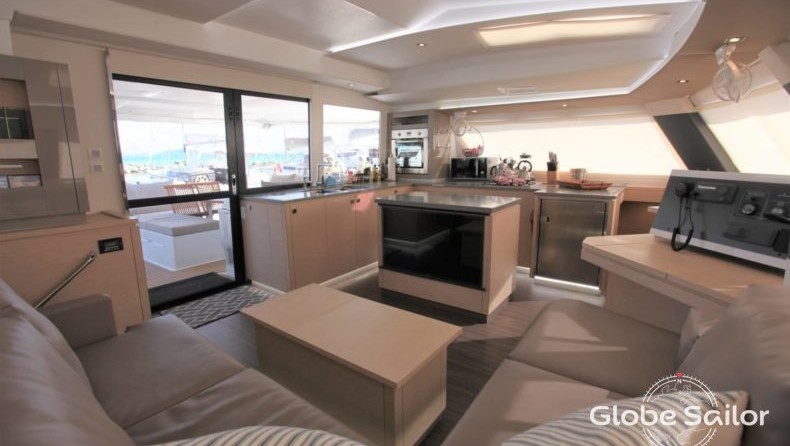 Fountaine Pajot Saba 50