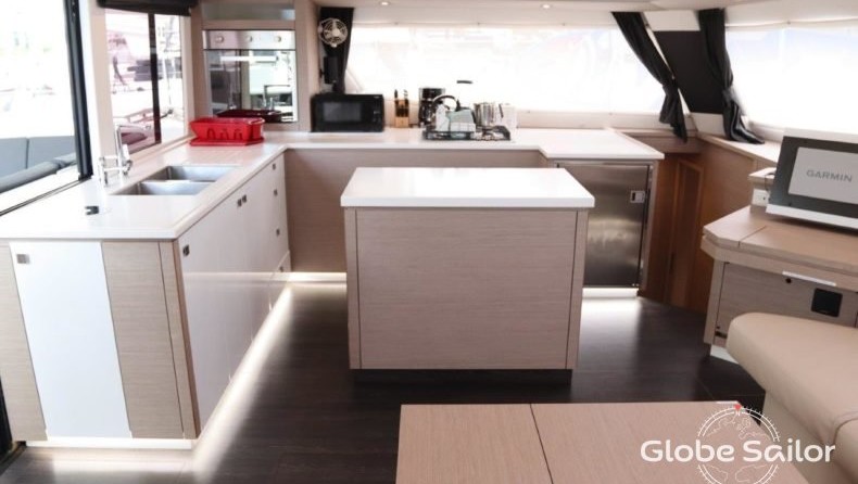 Fountaine Pajot Saba 50