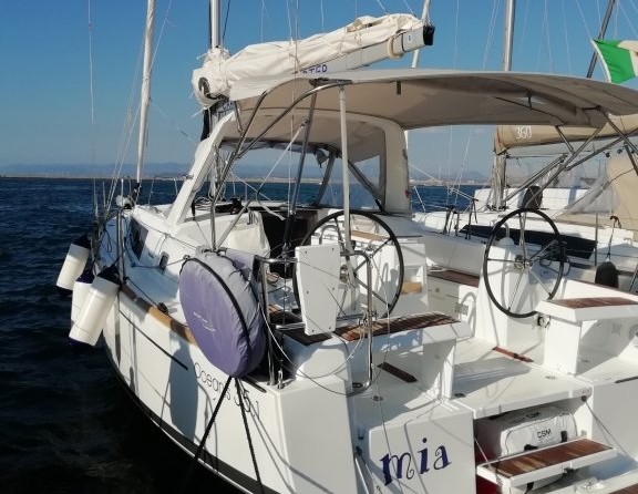 Beneteau Oceanis 35.1