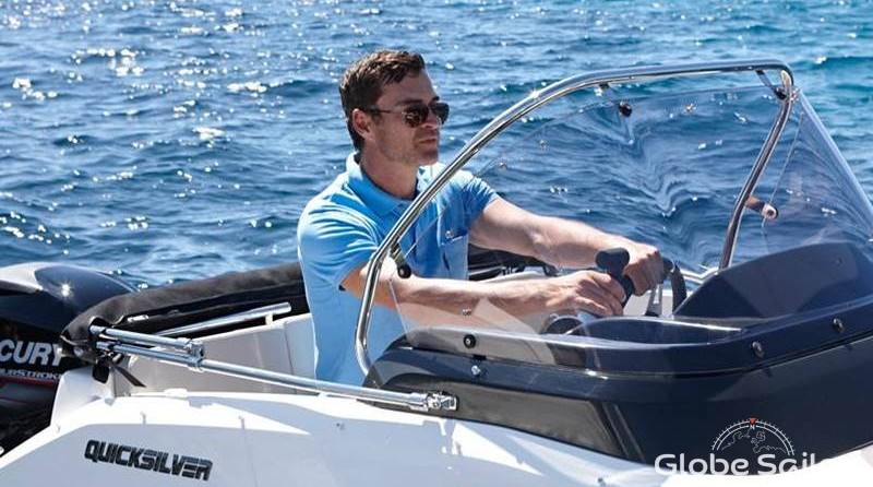 Quicksilver Activ 455 Open