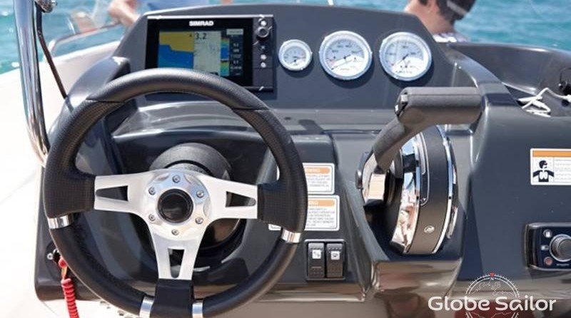 Quicksilver Activ 455 Open