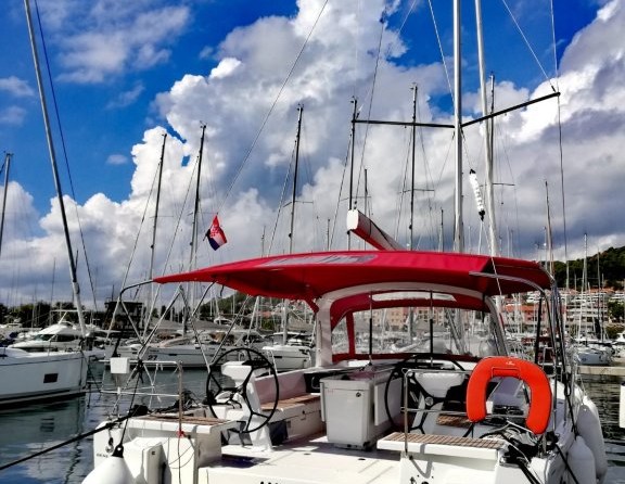 Beneteau Oceanis 46.1