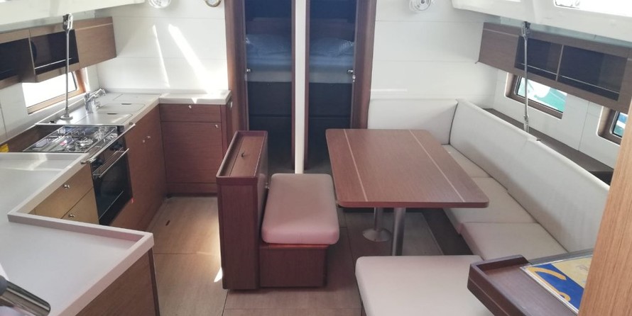 Beneteau Oceanis 46.1