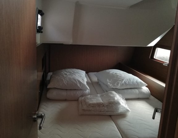 Beneteau Oceanis 46.1