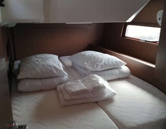 Beneteau Oceanis 46.1