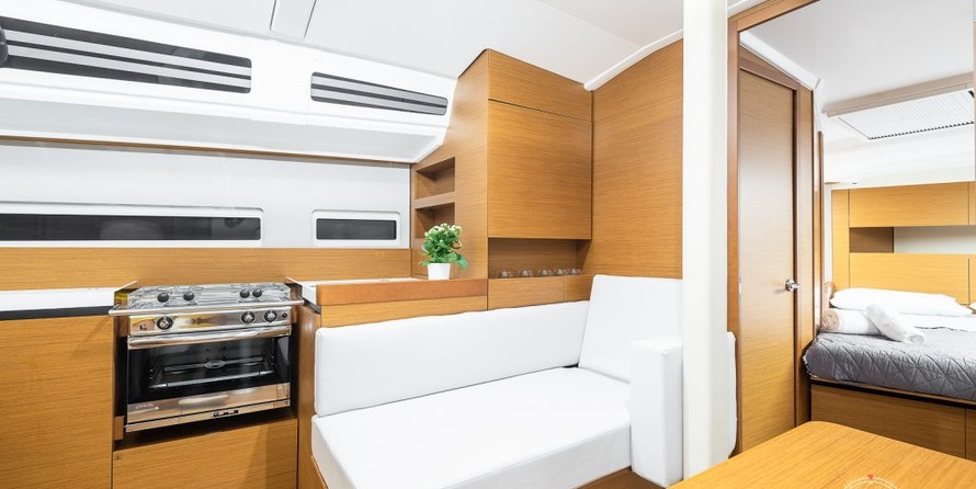 Jeanneau Sun Odyssey 410