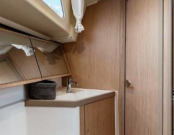 Beneteau Oceanis 41.1