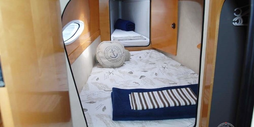 Fountaine Pajot Lavezzi 40