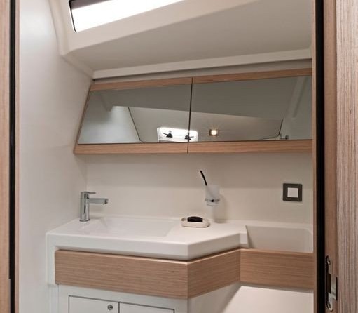 Beneteau Oceanis 46.1