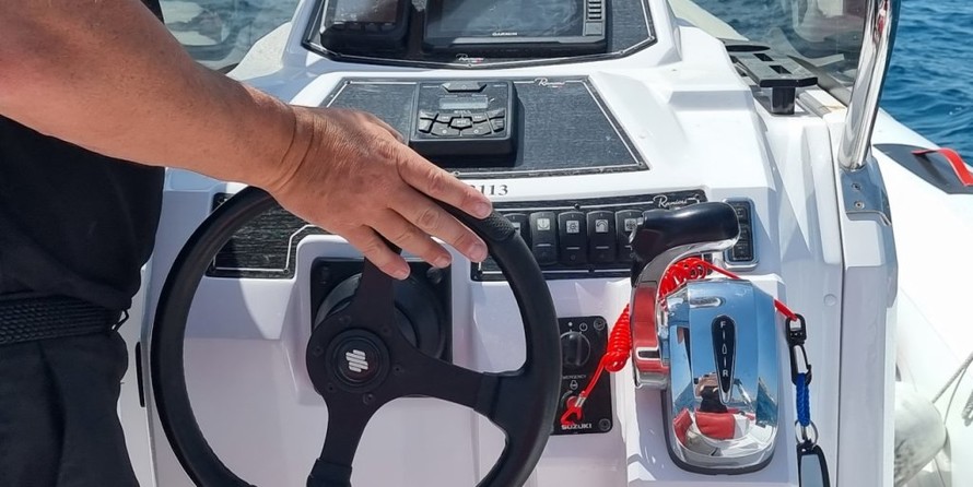 Cayman 26 Sport Touring