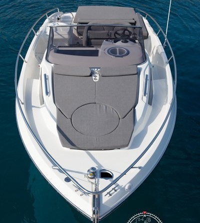 Cranchi Endurance 30