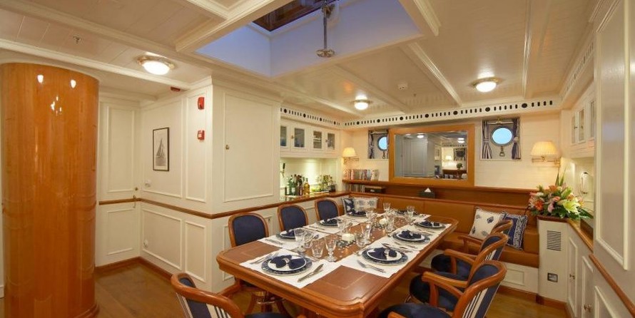 Factoria Naval de Marin 40