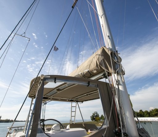 Bali catamarans 4.0 lounge