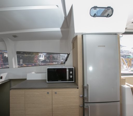 Bali catamarans 4.0 lounge