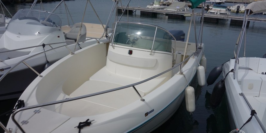 Jeanneau Cap Camarat 705