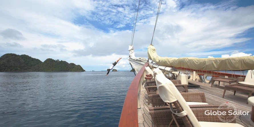Custom MUTIARA LAUT