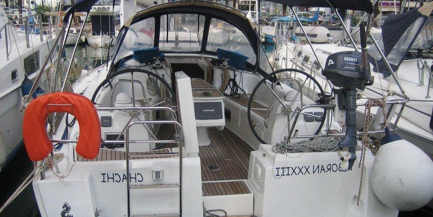 Beneteau Oceanis 40