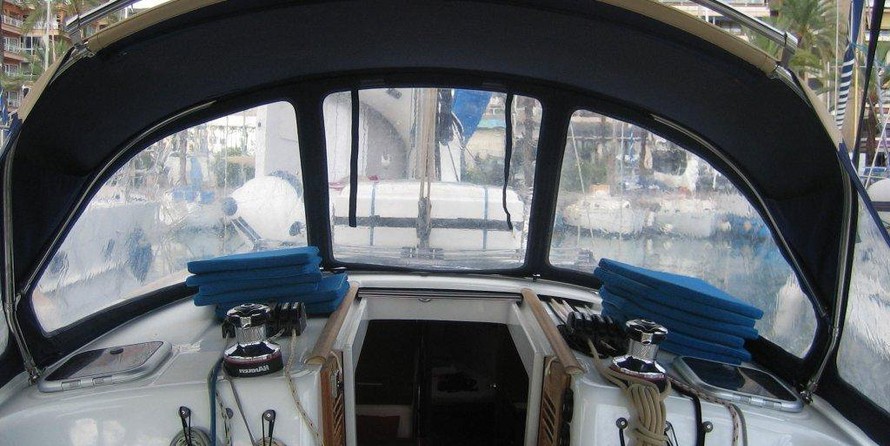 Beneteau Oceanis 40