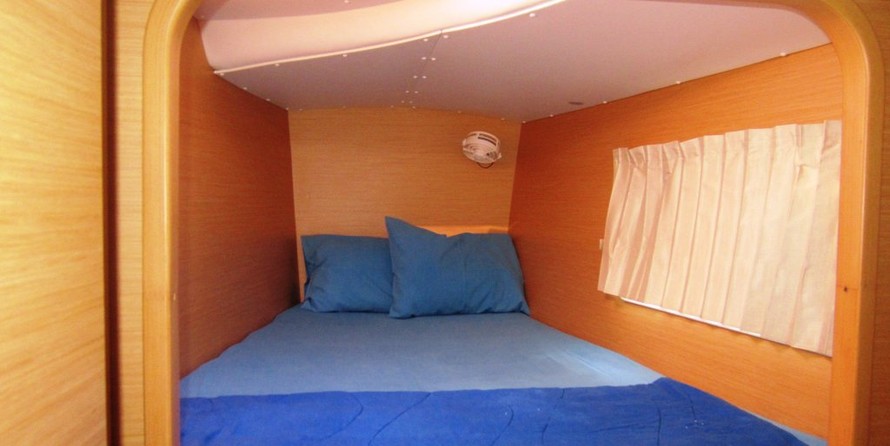 Lagoon 380