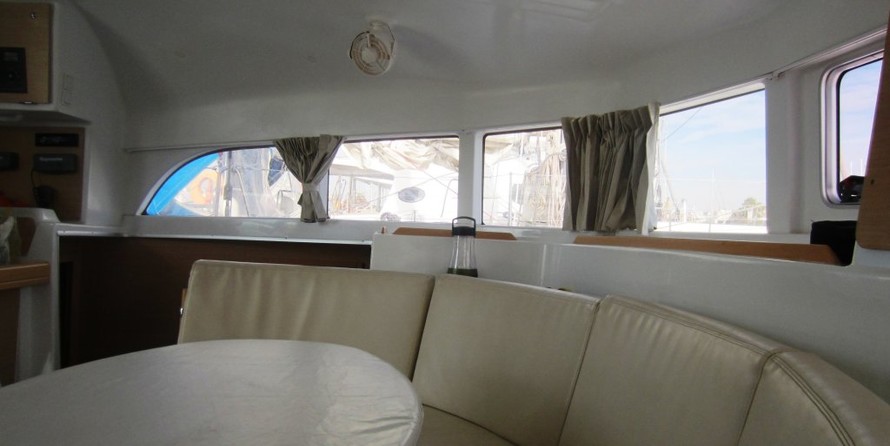 Lagoon 380