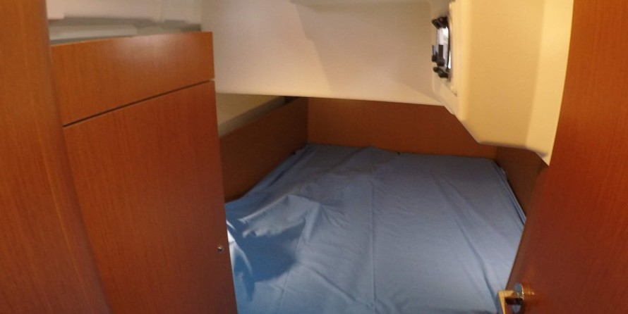 Beneteau Oceanis 35