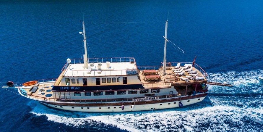 Palmer Johnson I Love This Boat