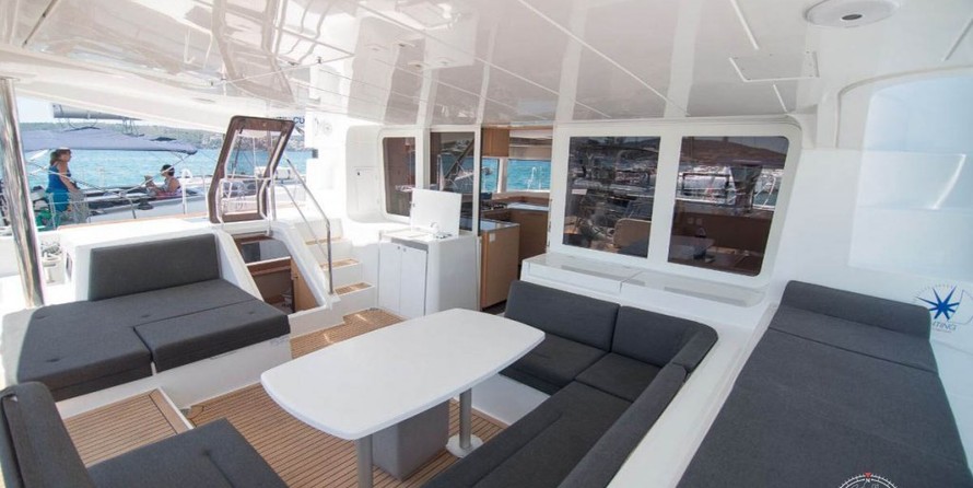 Lagoon 52 Fly