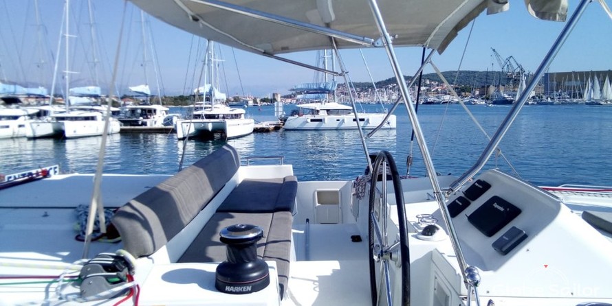 Lagoon 450