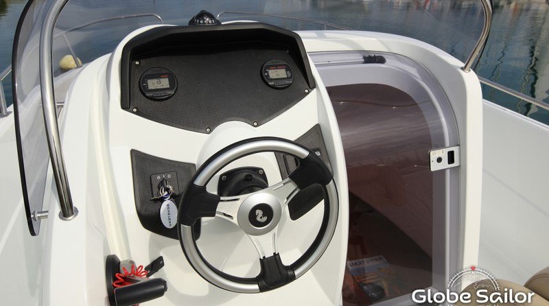 Beneteau Flyer 650 Open