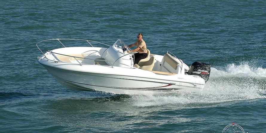 Beneteau Flyer 650 Open