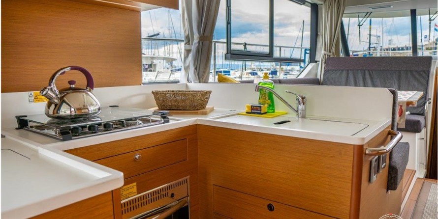 Swift Trawler 41 Fly