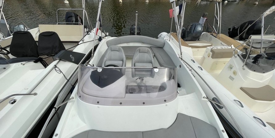 Beneteau Flyer 650 Sun Deck