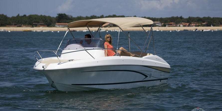 Beneteau Flyer 650 Sun Deck