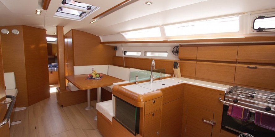 Jeanneau Sun Odyssey 449