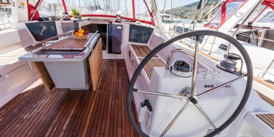 Beneteau Oceanis 45
