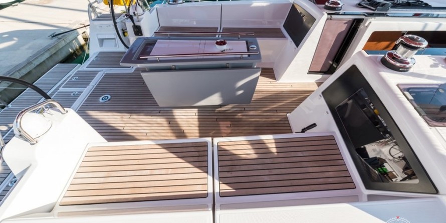 Beneteau Oceanis 48