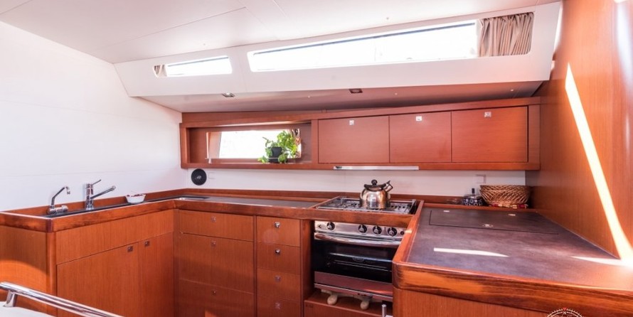 Beneteau Oceanis 48