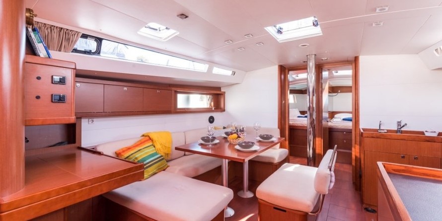 Beneteau Oceanis 48