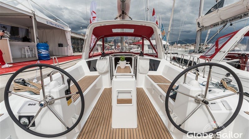 Beneteau Oceanis 38.1